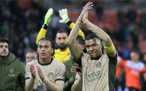 Ligue 1 française : Le PSG sacré champion de France pour la troisième fois consécutive