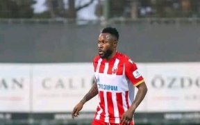 Serbie : Guélor Kanga et l’Étoile Rouge dominent le Spartak Subotica