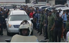 Retour au pays : La dépouille d’Aaron Boupendza enfin à Libreville