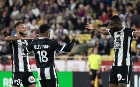 Ligue 1 : Le SCO d’Angers d’Allevinah et Ekomie s’incline en fin de match face à Monaco