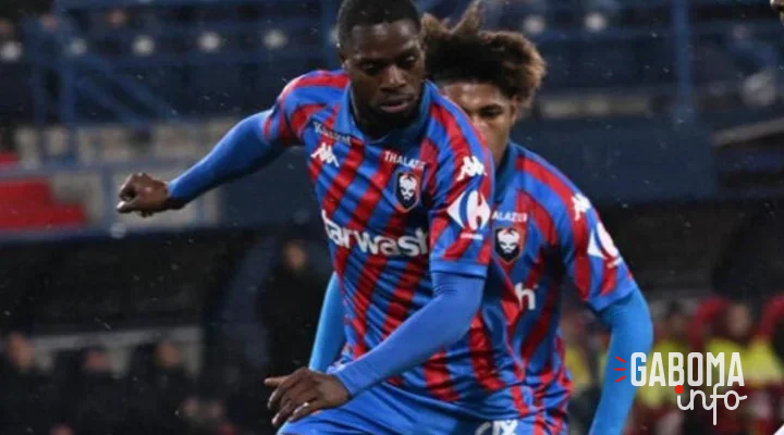 Ligue 2 : Alex Moucketou Moussounda et le SM Caen, lanterne rouge après une défaite 3-0