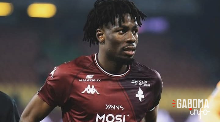 Ligue 2 : Ajaccio inflige un revers à Metz de Michel Mboula dans les derniers instants du match