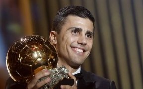 Ballon d’Or 2024 : Rodri, le milieu de terrain qui bouscule l’hégémonie des attaquants