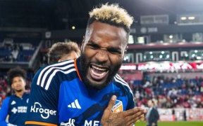 « Fiston, repose en paix » : l’adieu poignant de Pablo Moussodji Ngoma à Aaron Boupendza