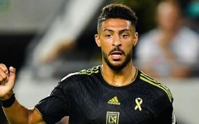 Mercato : Le Stade Rennais s’intéresse de près à Denis Bouanga