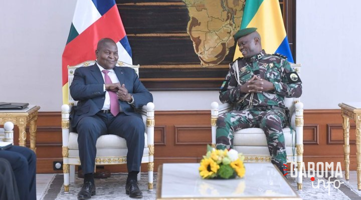 Transition au Gabon : Brice Oligui Nguema a reçu le président centrafricain, émissaire de la CEEAC