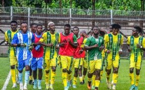 National Foot 2 : 12 buts et des surprises pour la 7e journée