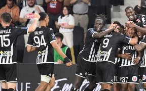 Ligue 1 : Angers SCO s’impose face à Lorient (2-0) : Ekomié de retour mais discret