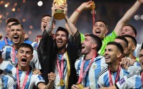 Mondial 2022 : L’Argentine de Messi bat une France à deux visages et remporte la finale