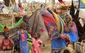 Soudan : les belligérants doivent cesser de menacer les travailleurs humanitaires, déclare l’ONU
