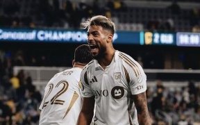 MLS : Denis Bouanga signe un triplé et offre la victoire à Los Angeles FC